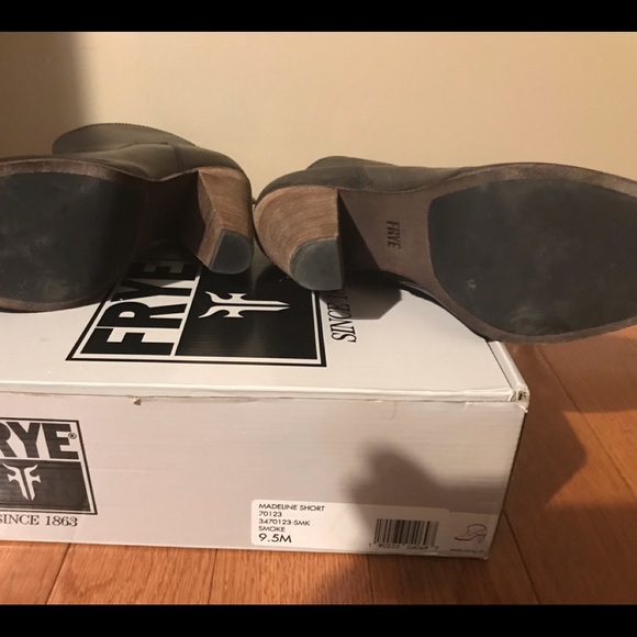 Frye Madeline short Boot - Picture 5 of 6